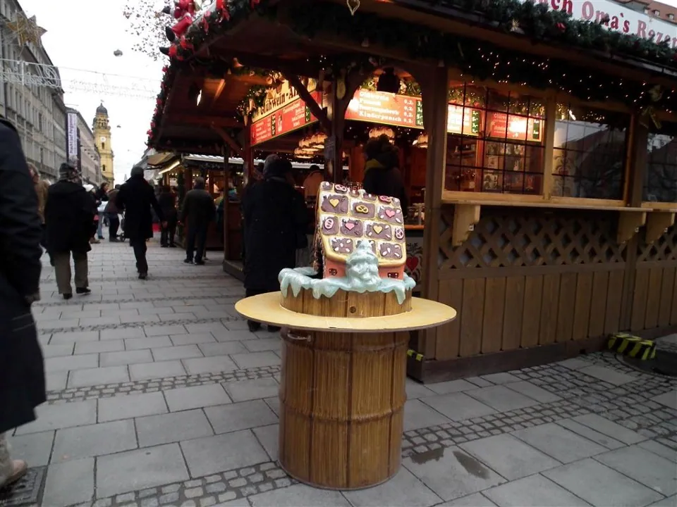 Day 4 in munich 18 dec 2012 (5)